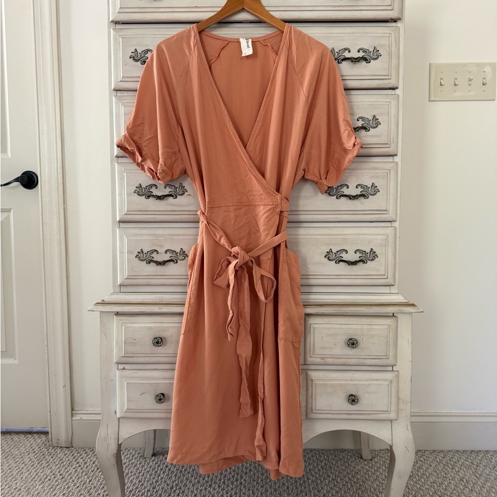 Eve Gravel Day in Denmark Wrap Dress - Picture 5 of 8